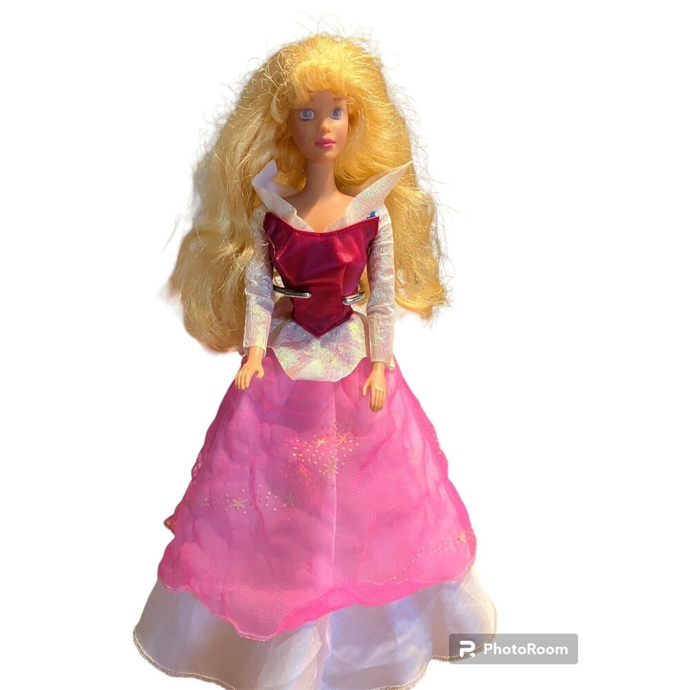 Disney Princess Sleeping Beauty Classic Doll Eyes Change Reversible Dress